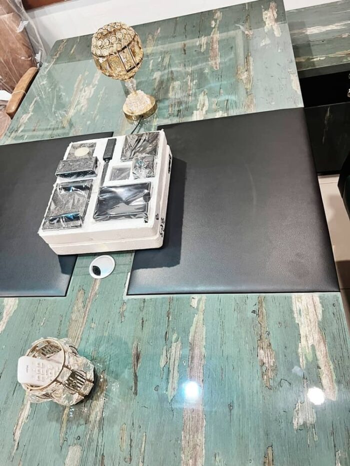 Cyan Excutive Desk