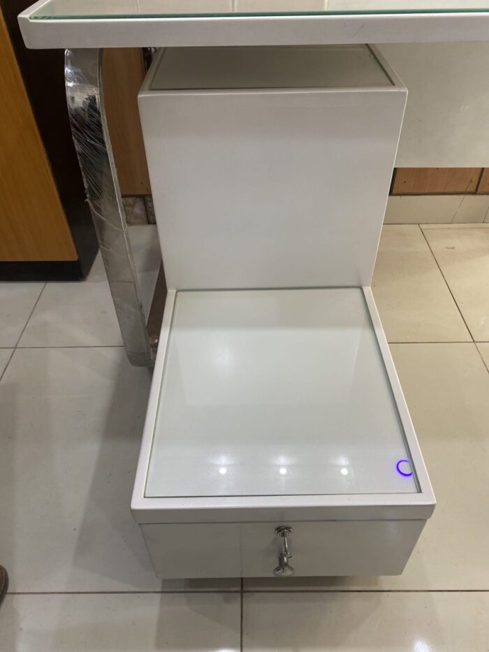 Glossy White Desk